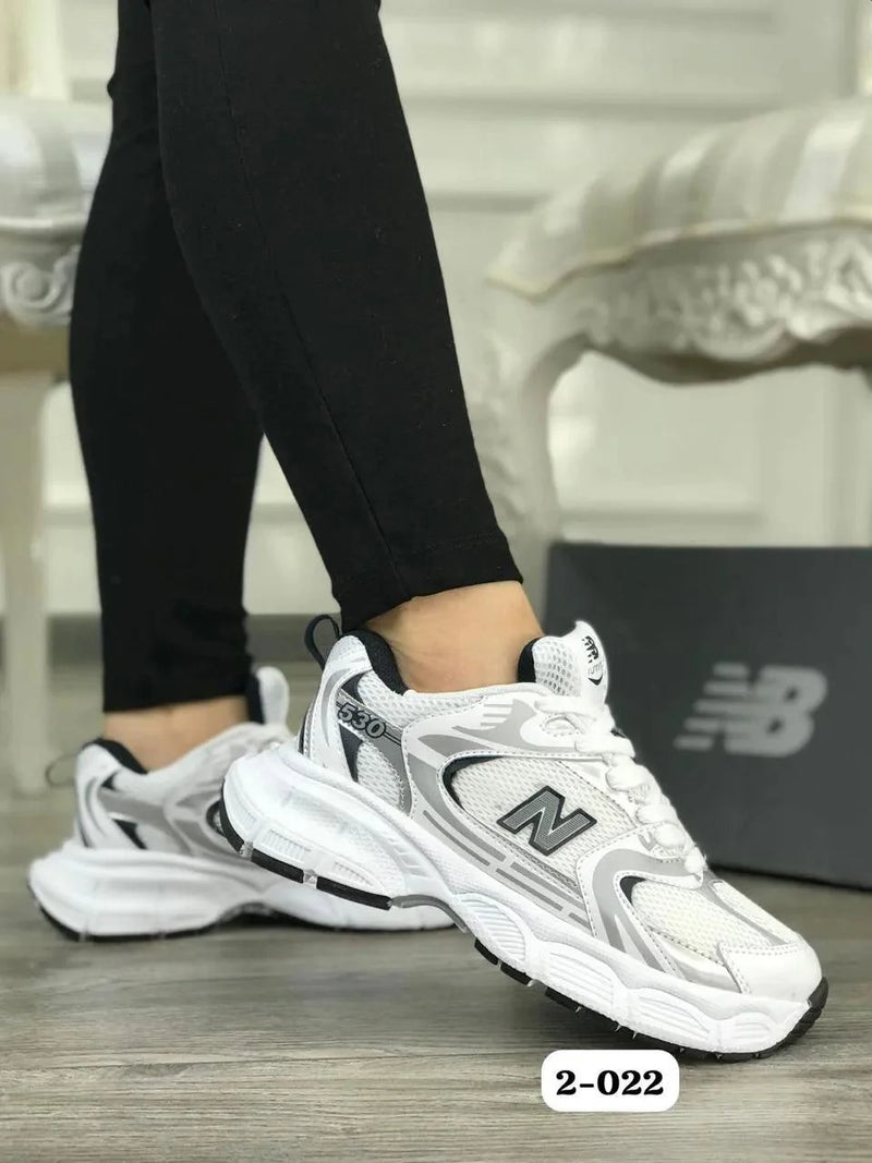 New Balance 530