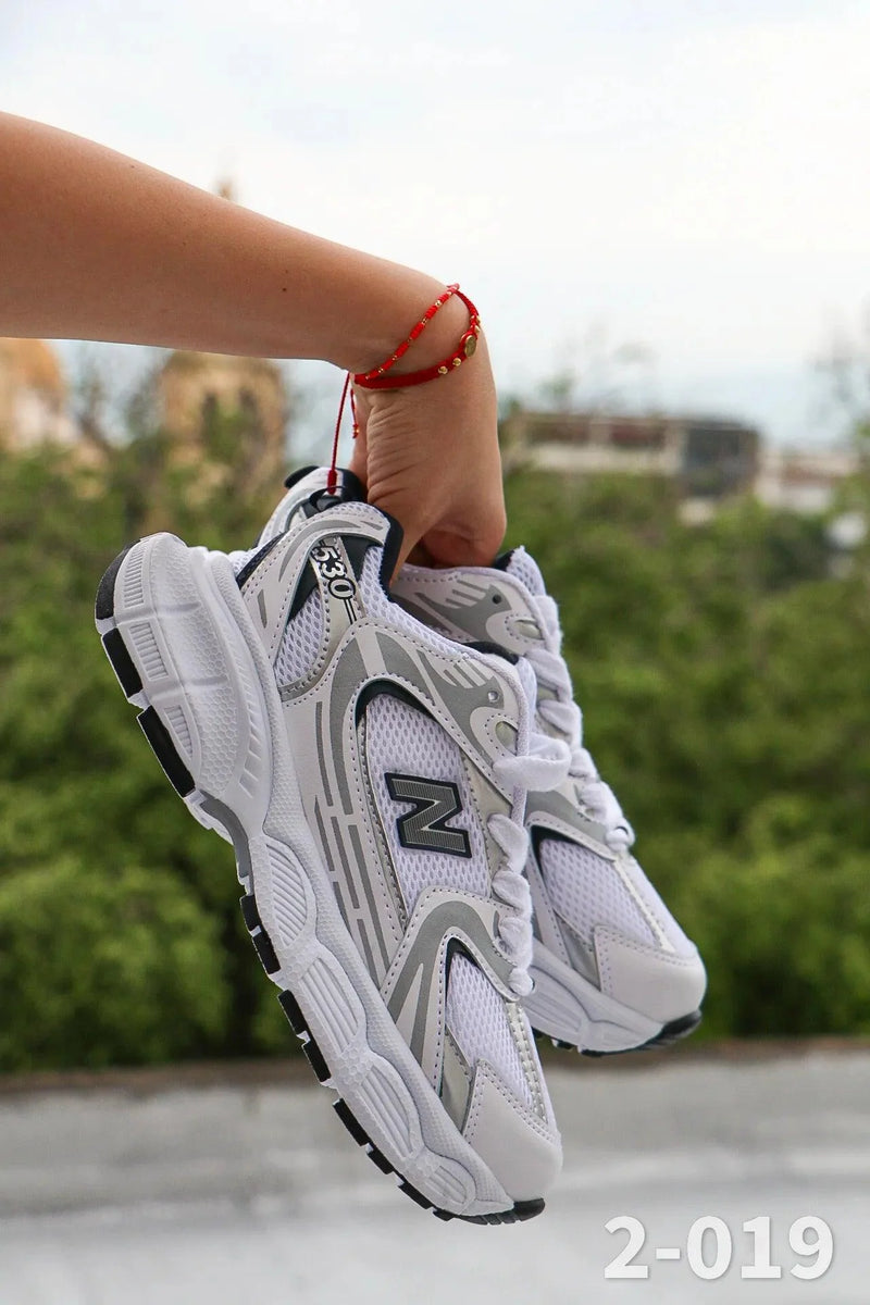New Balance 530